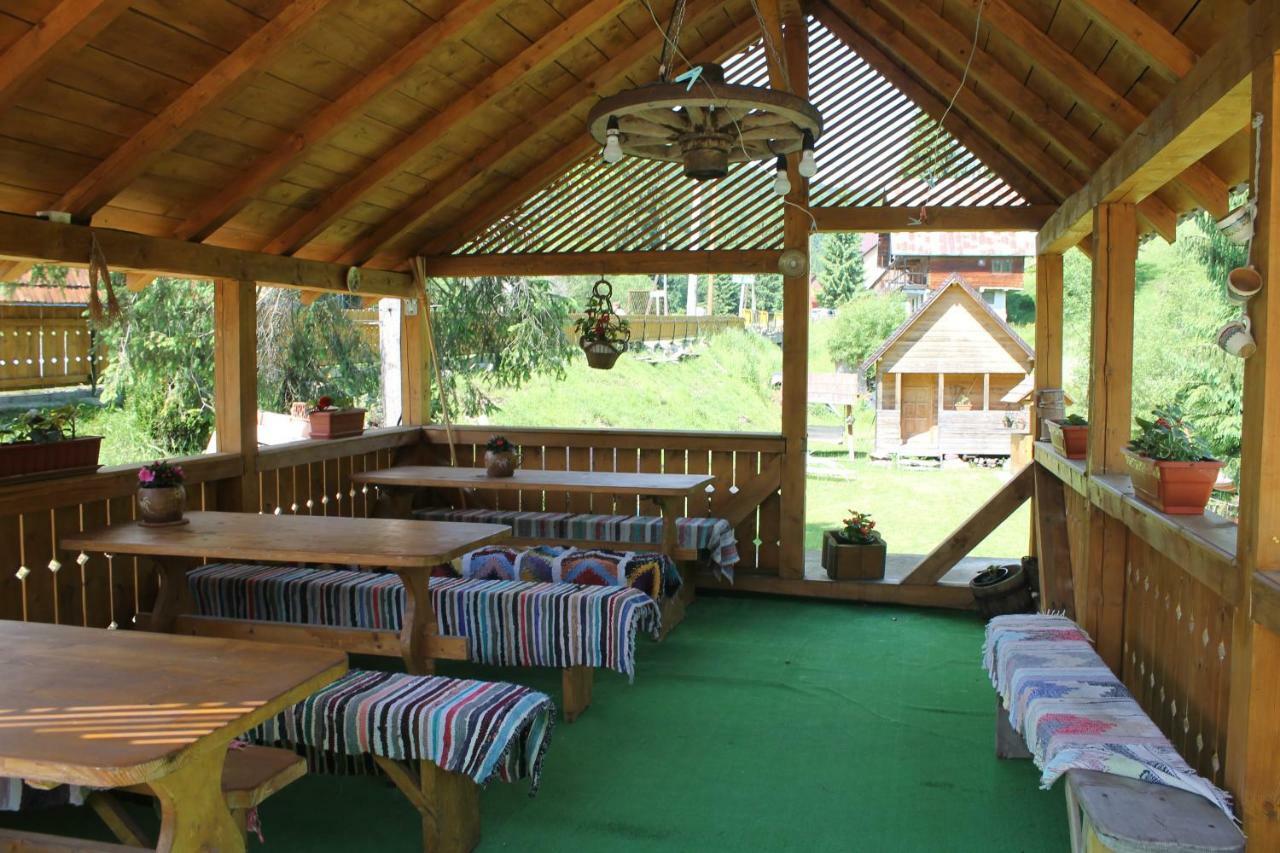 Arnica Montana Hotel Arieseni Bagian luar foto